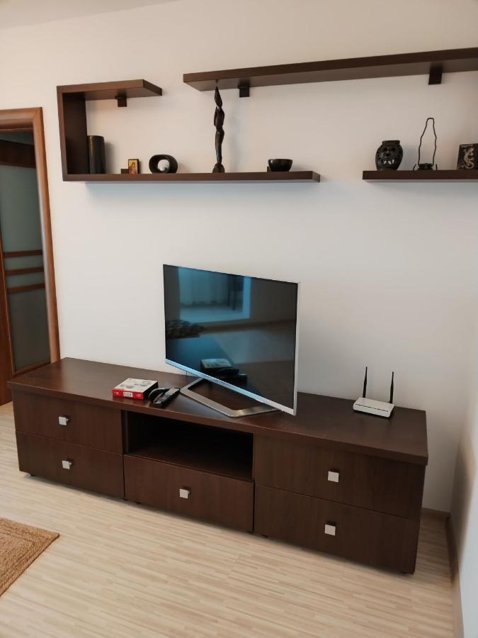 Chic Apartment Piteşti Eksteriør bilde